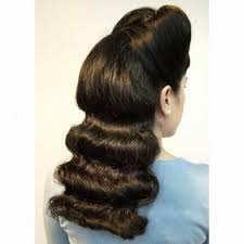 Separate both sides out of the way for now. 38 Easy Retro Vintage Hairstyles To Try This Year