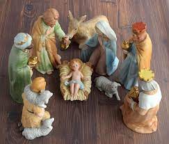 Homco set of 4 thanksgiving bear figurin. Home Interiors New Nativity Set Homco 5603 9 Piece Nativity Set Mary Joseph Baby Jesus Three Wise Men Homco Figurine Nativity Set Vintage Nursery Christmas Figurines