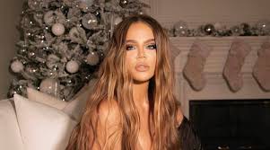 Khloe then unretouched and unfiltered photos and videos of herself, along with a message saying that she didn't want the original photo. It S So Tough Emotionally Khloe Kardashian Tweets About Her Fertility Struggles Lifestyle News The Indian Express