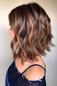 Beliebte Kurze Bis Mittlere Haarschnitte Fur Dicke Haare Front Lace Wigs Human Hair Hair Styles Medium Hair Styles
