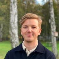 20+ "John Petersson" profiles