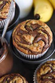 Nutella Banana Swirl Muffins You Just Need One Bowl And 30 Minutes To Make These Ultimate Banana Banana Nutella Muffins Banana Crunch Muffins Nutella Recipes
