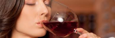 Même à petites doses, boire de l'alcool reste dangereux