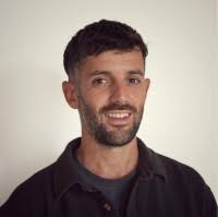 600+ perfiles de «Texeira»