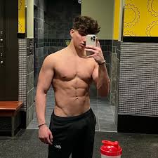 Tristan Diaz le célèbre Tiktoker et Instagramer nu ! — Minets Gays