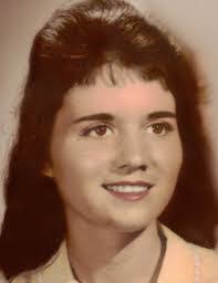 Kerry Darnell's Instagram, Twitter & Facebook