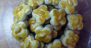 Sepeti tajuk utama, resepi biskut mazola ini menggunakan minyak mazola bagi mengadun tepung membentuk doh. Resepi Buat Biskut Mazola Resepi Merory Sedap Betul