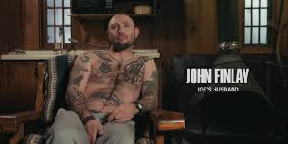 Joe's professional life is undoubtedly exciting, due to him the series makes it clear that joe is openly gay, and has had several relationships. Tiger King Questions 16 Bizarre Thoughts After Watching The Netflix Series