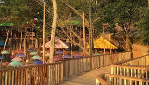 Pengunjung akan dikenakan tarif sebesar 20k sebagai tiket masuk the hills vaganza kudus ini. Harga Menu Dan Alamat The Hills Vaganza Kudus Resto Romantis Yang Akan Menjadikan Liburanmu Semakin Manis Daka Tour