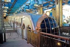 Themepark Landscape Fanicular Oceanpark In Hongkong Designed By Attratcions International Ltd Paysage Fantastique Moyen De Transport Souterrain