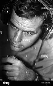 Ryan Cushing's Instagram, Twitter & Facebook