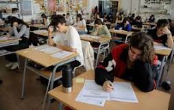 НМТ 2025 - коли реєструватись, дати іспитів і мінімальні ...