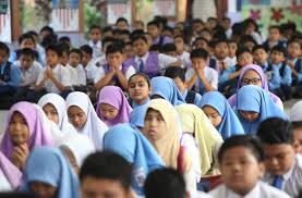 Kuala lumpur pksr 1/2014 tahun 6 matematik kertas 2 empat puluh minit. Berita Harian On Twitter Seramai 106 Calon Ujian Penilaian Sekolah Rendah Upsr Mengaminkan Bacaan Doa Sebelum Memasuki Dewan Untuk Menduduki Peperiksaan Upsr Di Sekolah Kebangsaan Jalan Raja Muda Wilayah Persekutuan Foto