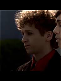 ele pode não ganhar na beleza, mais na personalidade 🤌🏻 #imitadora  #daniel #lyricsvideo #entregatiktok #julieeosfantasmasdaniel  #julieeosfantasmas #julieeosfantasmasbr #alightmotion_edit #fypagee ...