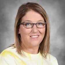 Jodi Everett's Instagram, Twitter & Facebook