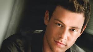 Giáo phái cực đoan dọa phá đám tang của sao Glee