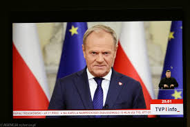 Mujeres culonas desnudas masturbandose