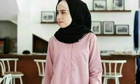 #aoineisyavxv #hijabcantik #hijabhot #hijabbikinsange #hijab #jilbab #bigolive #bigohijab #bigolivehijab #bigolivejilbab #hijabstyle #asianhijab #bigoasian #. 10 Gambar Baju Pink Cocok Dengan Kerudung Warna Apa