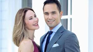 Manken demet şener 2015 yılında eski basketbolcu i̇brahim kutluay'la nikah masasına oturmuştu. Mfzlcktxvovrym