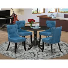 a table set of 4 kitchen chairs using