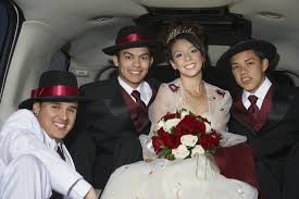 Don't wear anything similar to the quinceanera (e.g., long puffy dress/extravagant dress). Bend Or Quiceanera Limos Bend Limousine