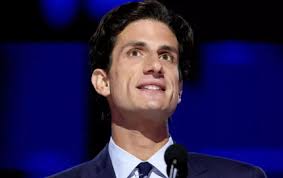 EN IMAGES. BB… Le Bleu Brigitte