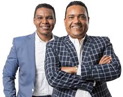 Juegos de vestir y moda. Los Reyes De La Comedia Se Unen Al Desfile Dominicano En Manhattan Noticia Y El Correo