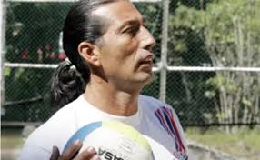 El olímpico Salvador "Chava" González es nacido en Mazatlán pero representó  a los Pumas de la UNAM como universitario, fue integrante en la época  dorada de la selección de México de voleibol.