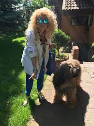 Sprawdź najnowsze plotki i obejrzyj zdjęcia gwiazd. Magda Gessler Miro Moj Pies Nie Daje Mi Wyjsc Na Kr Facebook