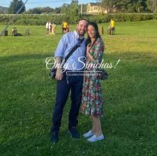 Engagement of Uri Strauss to Eliana Steinreich