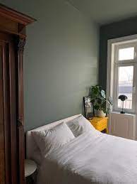 Bedroom Makeover Neue Farbe Furs Schlafzimmer Elbgestoeber Zimmer Zimmer Tapete Wandfarbe Schlafzimmer
