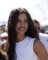 Ирина шейк показала голую попу 13 сентября 2020, 20:48 5599 4 880 Otmetok Nravitsya 49 Kommentariev Irinashayk 4irinashayk V Instagram Irinashayk Irinashayk Irinashejk 4 Irina Shayk Celebrities Female Beauty