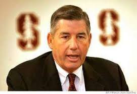 Bob Bowlsby signs a 6-year contract extension to remain Stanford's athletic  director