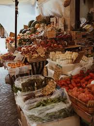 Verona Foodmarket Markt Italien Italy Verona Obst Travelguide Reisetipps Europa Reisen Frucht Fruchte Vom Markt Stadt Lebens Italian Summer Italy Vintage Italy