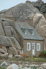 La Petite Maison De Plougrescant Small House Architecture Unique Houses