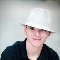 20+ "Jeffs" profiles