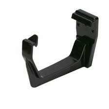 Flush mount brackets with z clips interlocking design provide ultimate safety to prevent mounted objects from falling. Floplast Square Fascia Bracket Black 114mm 10 Pack Square Line Guttering Screwfix Com