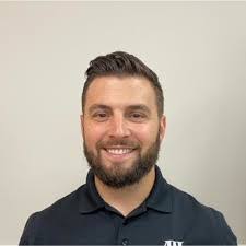 Darius Williamson's Instagram, Twitter & Facebook