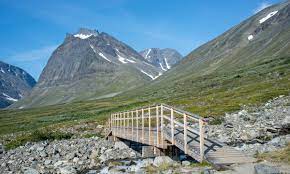 Norrland has a highly variable climate depending on altitude, latitude and distance to water. From Kebnekaise Fjallstation To Singi Way Up North