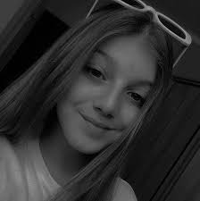 Nikola Horn katika watu