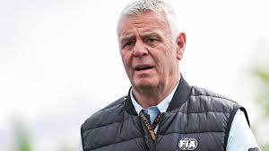 🚨BREAKING| Similar to Johnny Hubert, Derek Warwick has been removed from  his stewarding role at the Canadian Grand Prix following unauthorised  public comments about drivers including Lewis Hamilton and Yuki Tsunoda. The