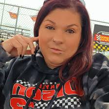 Where in town can I find coin operated prize machines with temporary  tattoos?