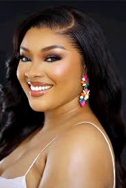 Actress Doris Ogala tongue out as she share beautiful pictures 🙌