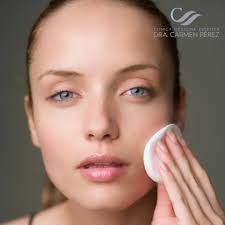 Clínica Dra. Carmen Pérez (@clinica.carmen.perez) · A Coruña