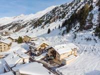 Furnished in a bright alpine style, the rooms and apartments include cable tv and a hairdryer. Haus Aktiv Obergurgl Aktualisierte Preise Fur 2021