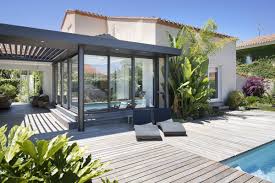 Donnez De La Valeur Ajoutee A Votre Maison Avec Extens K L Extension D Habitat Par Excellence C Photographe Xavier Boy Habitat Pergola Bioclimatique Pergola