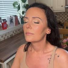 Shannon Mackay Makeup & Beauty