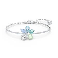 Whether you're looking for printable coupons to use in store or discount codes for online shopping, saving money is as easy as checking out the coupon page for your preferred store and browsing through the available deals. Outlet Swarovski Online Shop Swarovski