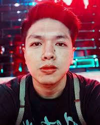 Edwin Nathaniel (@8win) • Instagram photos and videos