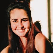 Hellen Varela (@hellenvarela)